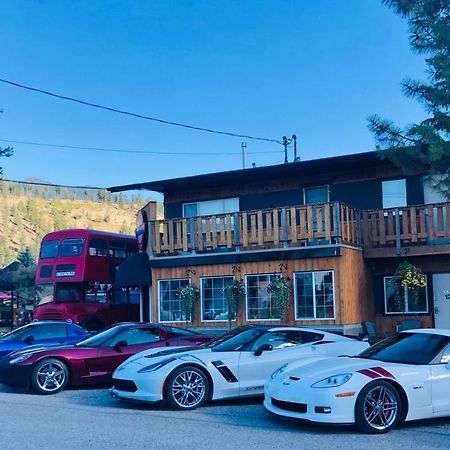 Piccadilly Motel Radium Hot Springs Luaran gambar