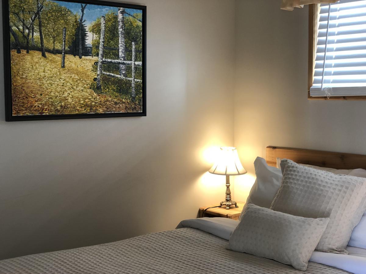 Piccadilly Motel Radium Hot Springs Luaran gambar